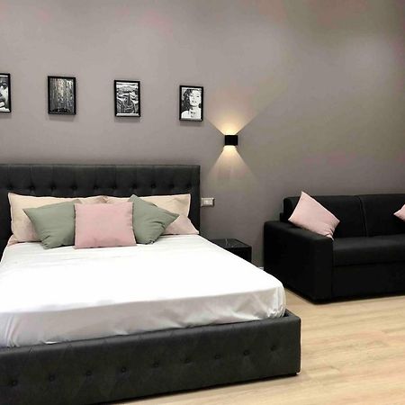 Nsh Apparthotel, Napoli Centro Extérieur photo