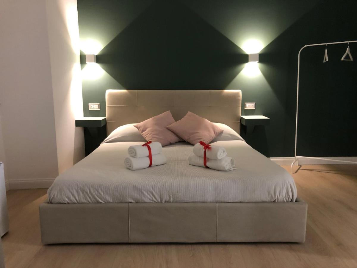Nsh Apparthotel, Napoli Centro Extérieur photo